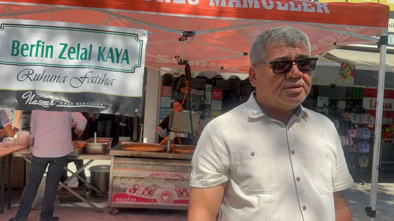 Menteşe’de Eski Erkek Arkadaşı Tarafından Öldürülen Berfin Zelal Kaya’nın Anısına Lokma Hayrı Düzenlendi 2